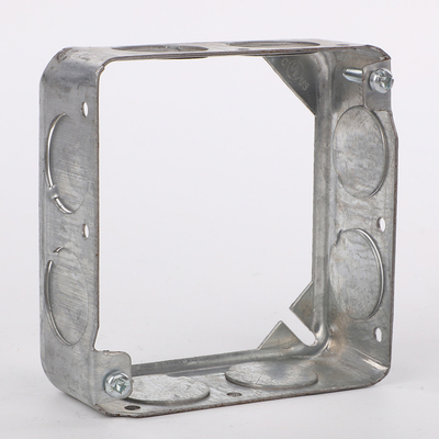 Aperto de cabo de CA flexível IN 3/8 &quot;Snap-In Conector Duplex Duplo Zinc Die Casting 1/2&quot; Garganta para caixa de saída fornecedor